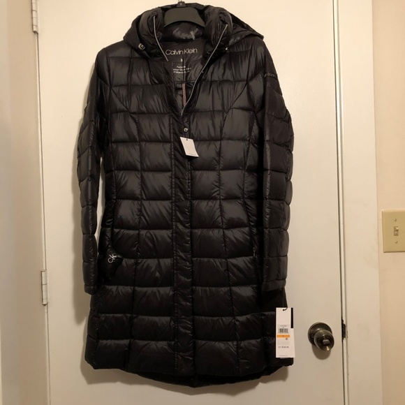 SOLD - Calvin Klein Hooded Packable Puffer Coat - Picture 3 of 8